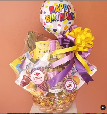 Birthday Gift Baskets with Balloon in Kingston Jamaica