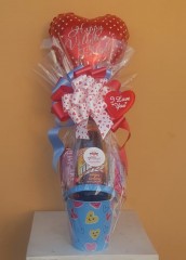 Valentines Ballon Keepsake gifts in Kingston Jamaica